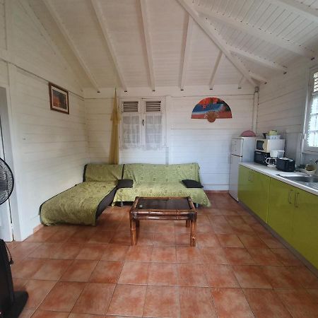 Bungalow Bassin Trouve Sainte-Anne  Bagian luar foto