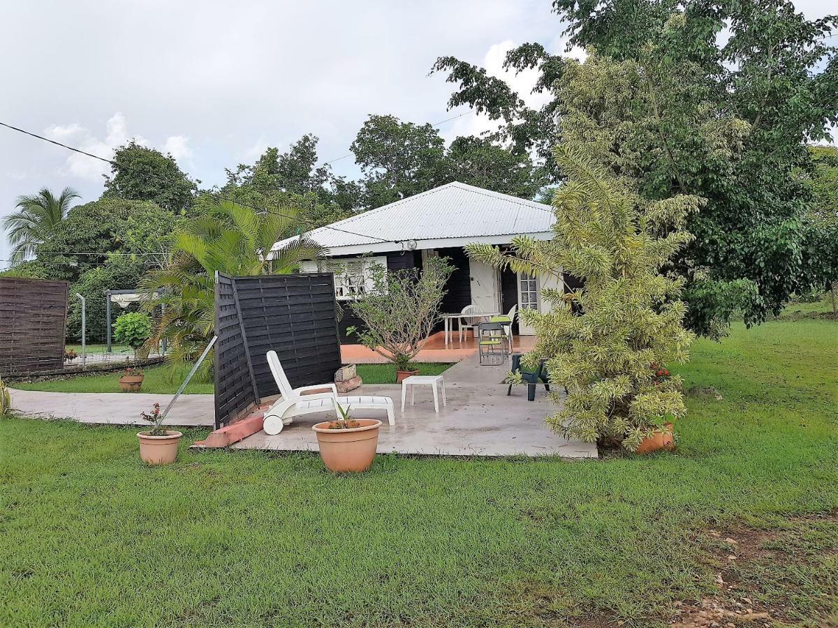 Bungalow Bassin Trouve Sainte-Anne  Bagian luar foto