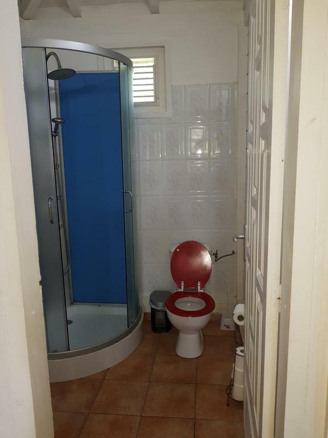 Bungalow Bassin Trouve Sainte-Anne  Bagian luar foto